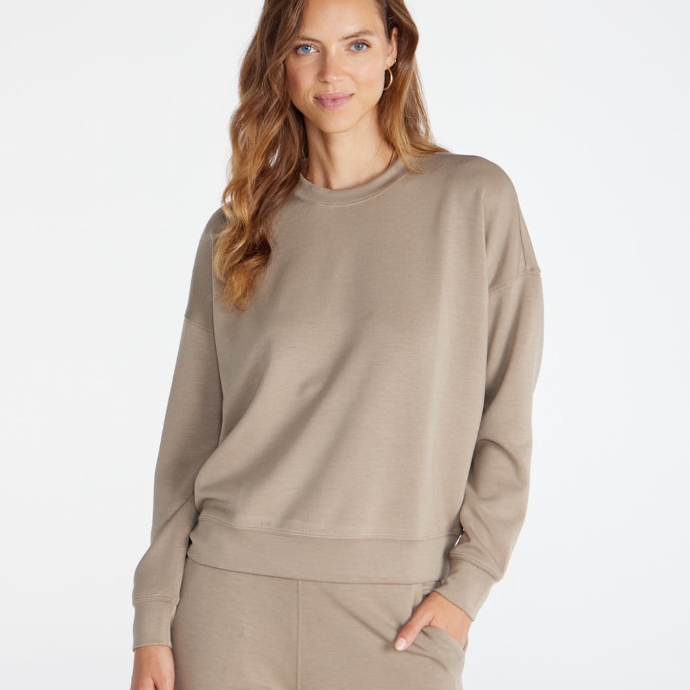 BYLT Women's Tan Sweater size Small